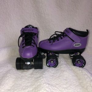 RIEDELL ROLLER SKATES